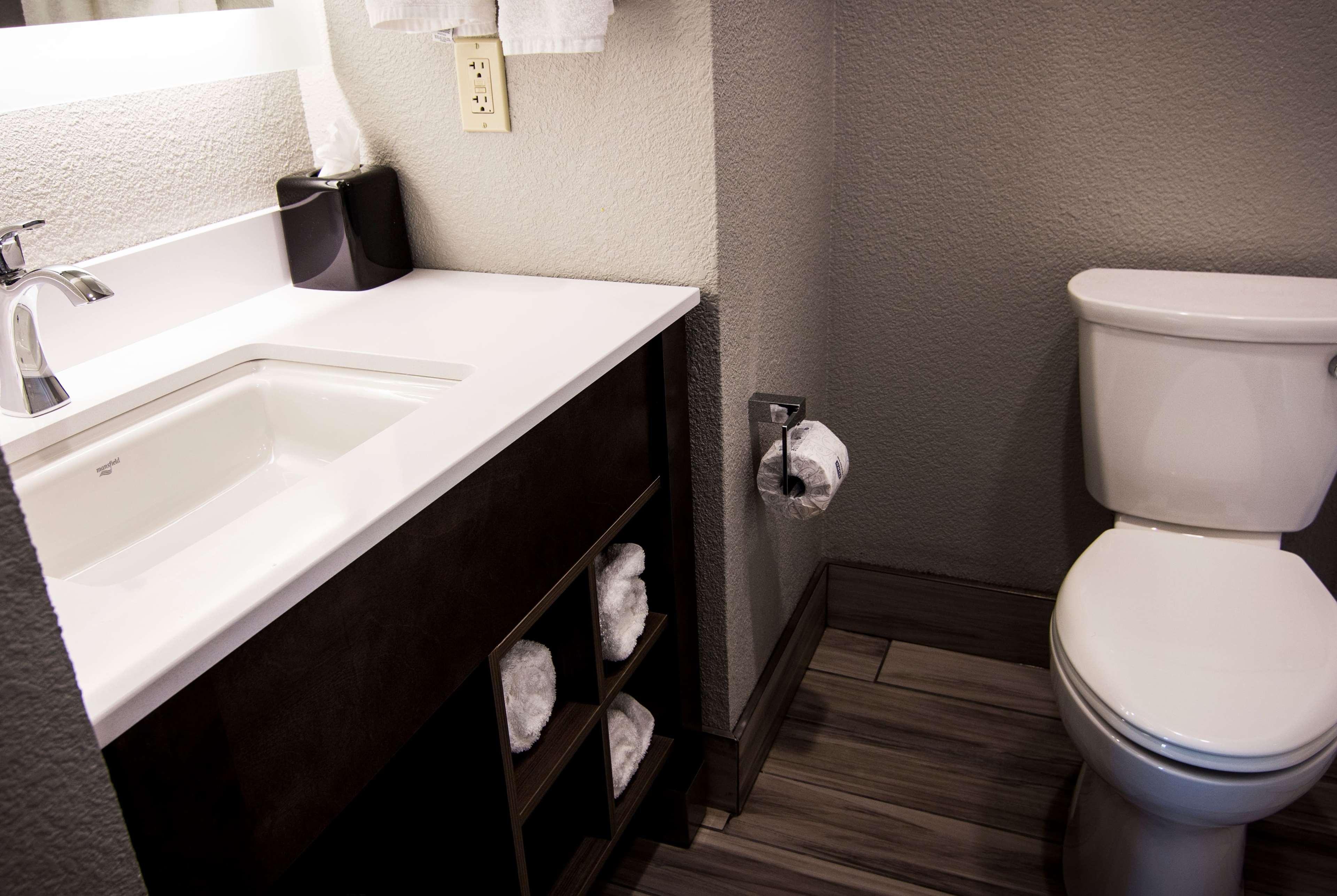 La Quinta By Wyndham Anchorage Airport Hotel Eksteriør billede