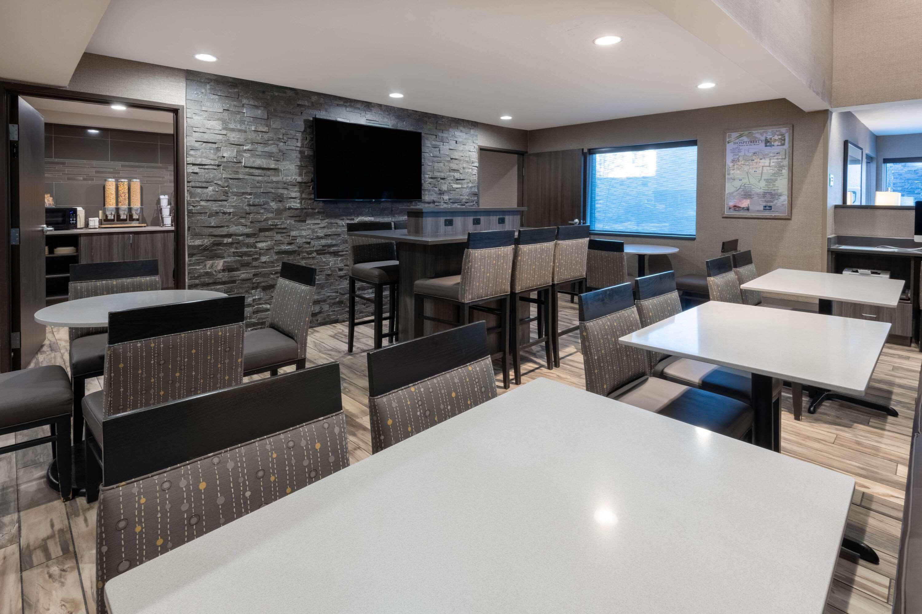 La Quinta By Wyndham Anchorage Airport Hotel Eksteriør billede